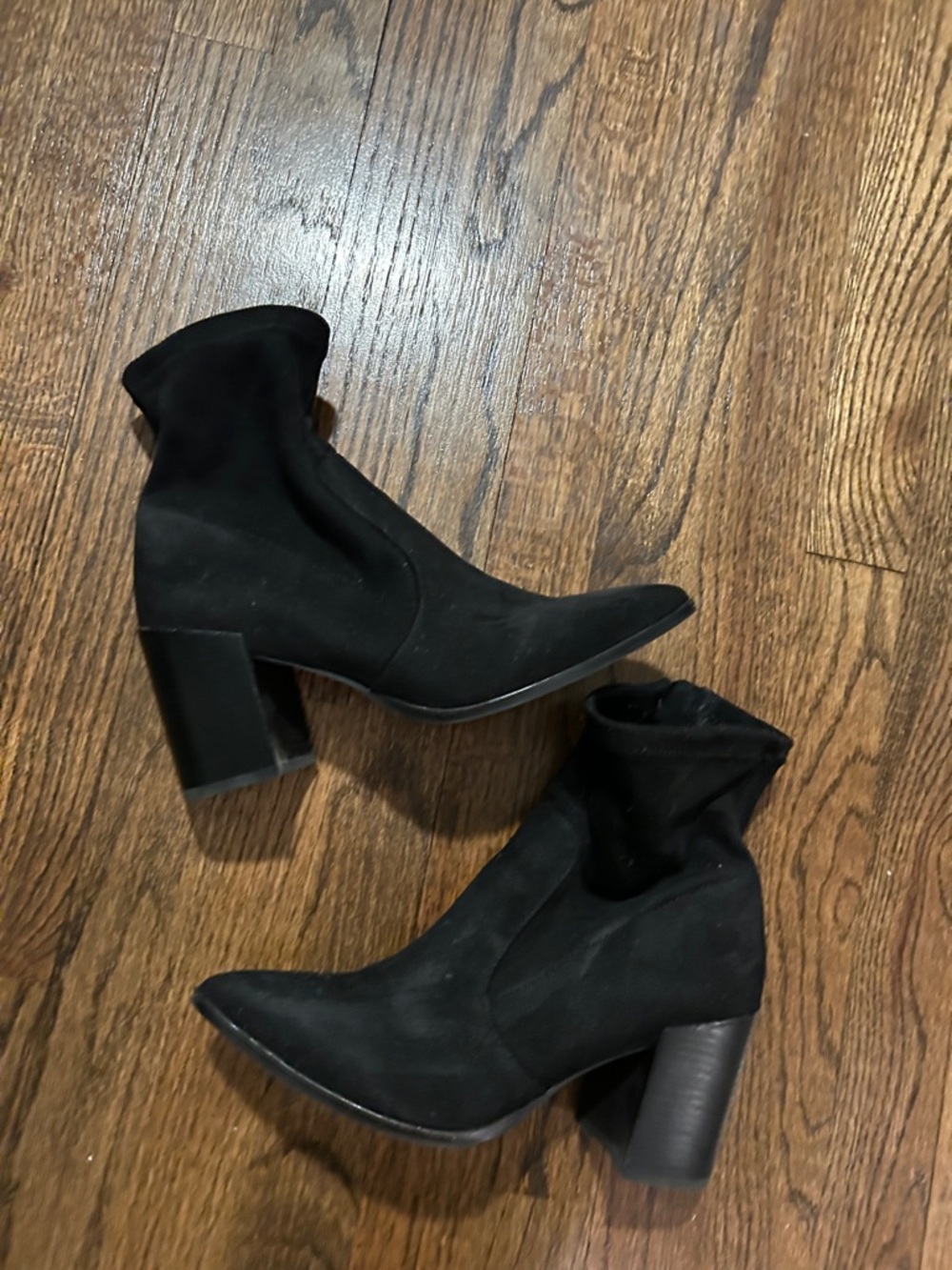 Steve Madden Black Suede Pointed Toe Block Heel Ankle Boots
